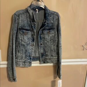 Free people  Blue Jean Jacket with Vintage Acid Wash